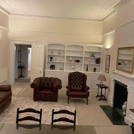 Lovely Clifton Ground Flat Two-bed With Parking Permit X1 بريستول