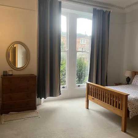 شقة Lovely Clifton Ground Flat Two-bed With Parking Permit X1 بريستول