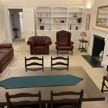 Lovely Clifton Ground Flat Two-bed With Parking Permit X1 * Бристоль