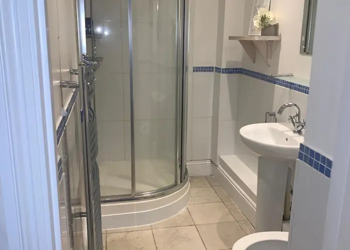 Lovely Clifton Ground Flat Two-bed With Parking Permit X1 Apartament Bristol